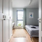 Appartement Polaka ~ Self Check-in 24 ~ Car Park ~lift *