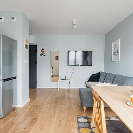 Appartement Polaka ~ Self Check-in 24 ~ Car Park ~lift