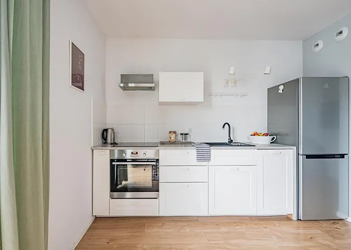 아파트 Polaka ~ Self Check-in 24 ~ Car Park ~lift *